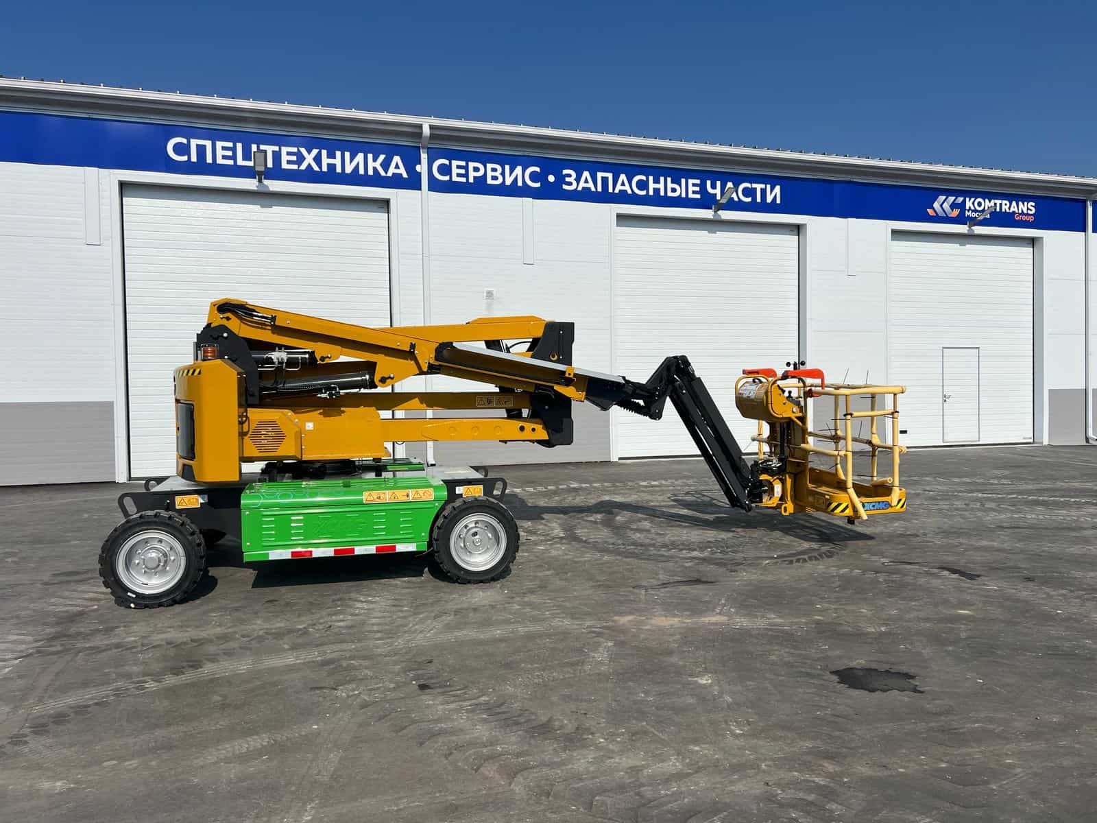 Подъемник коленчатый электрический XCMG XGA16ACK